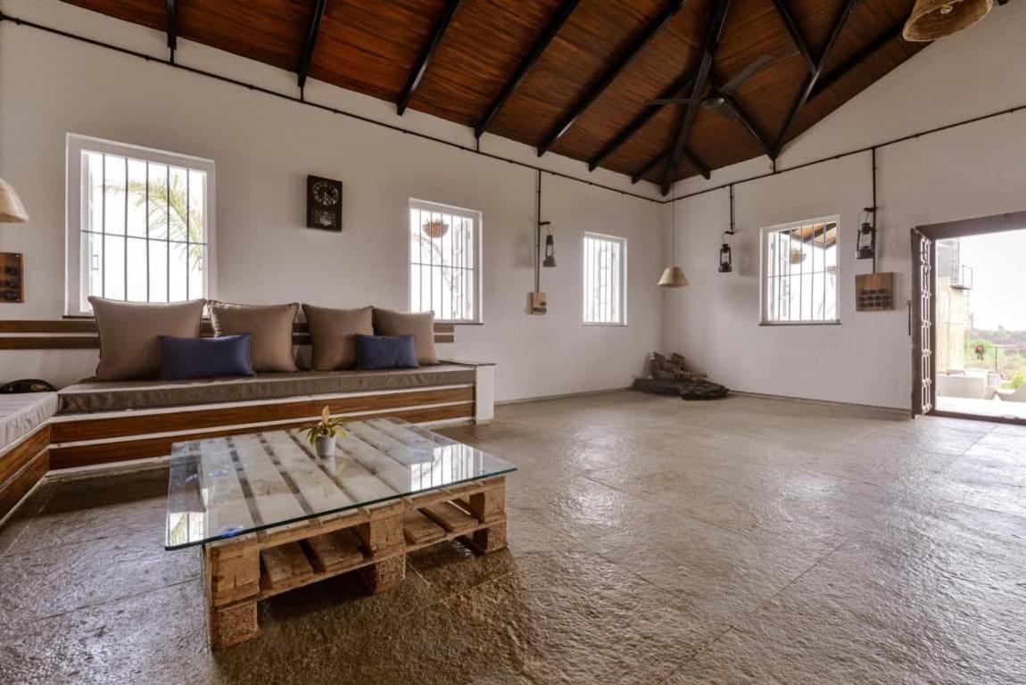 The Earth Farm Villa นาสิก ภายนอก รูปภาพ
